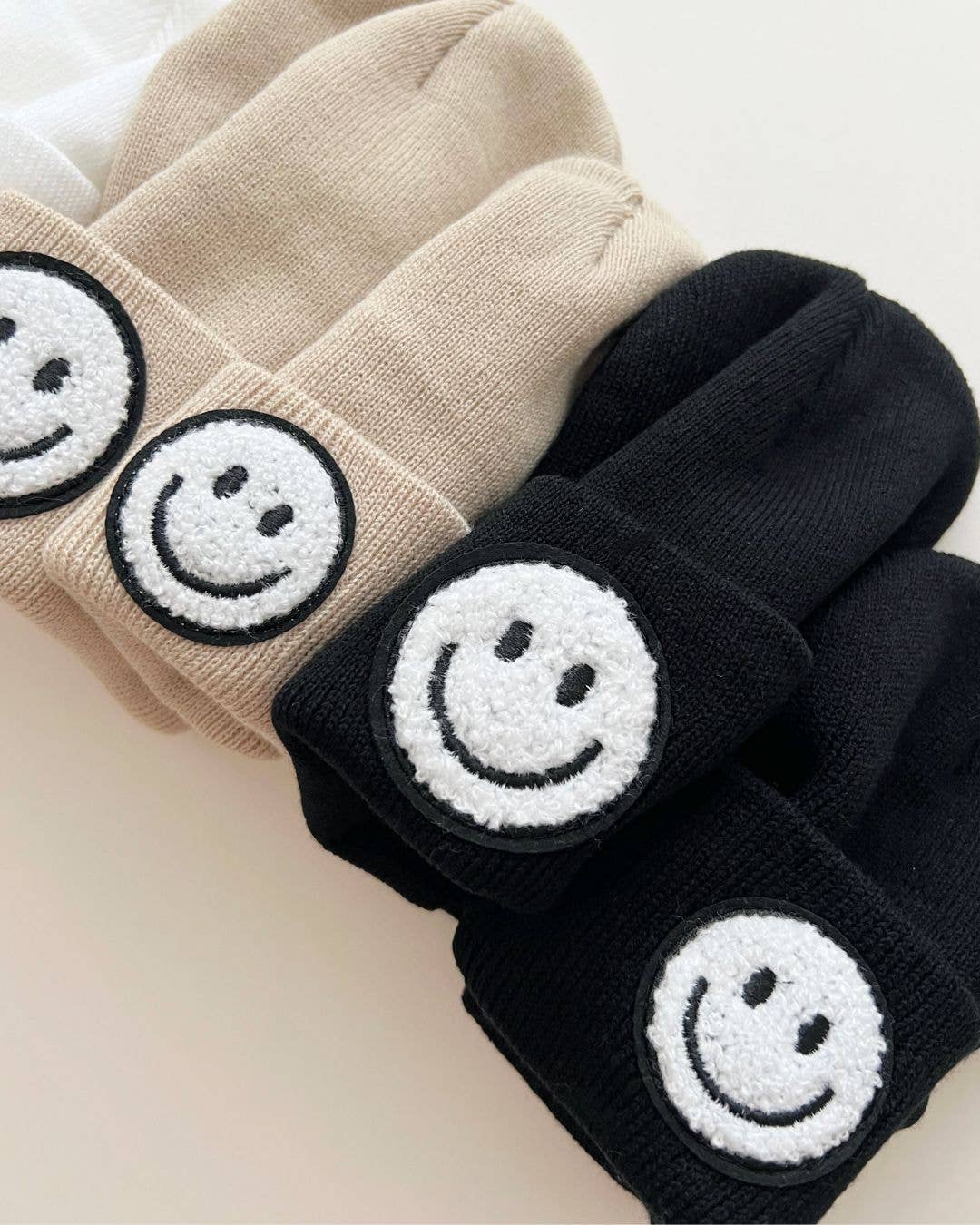 Smiley Beanie | Black: Baby