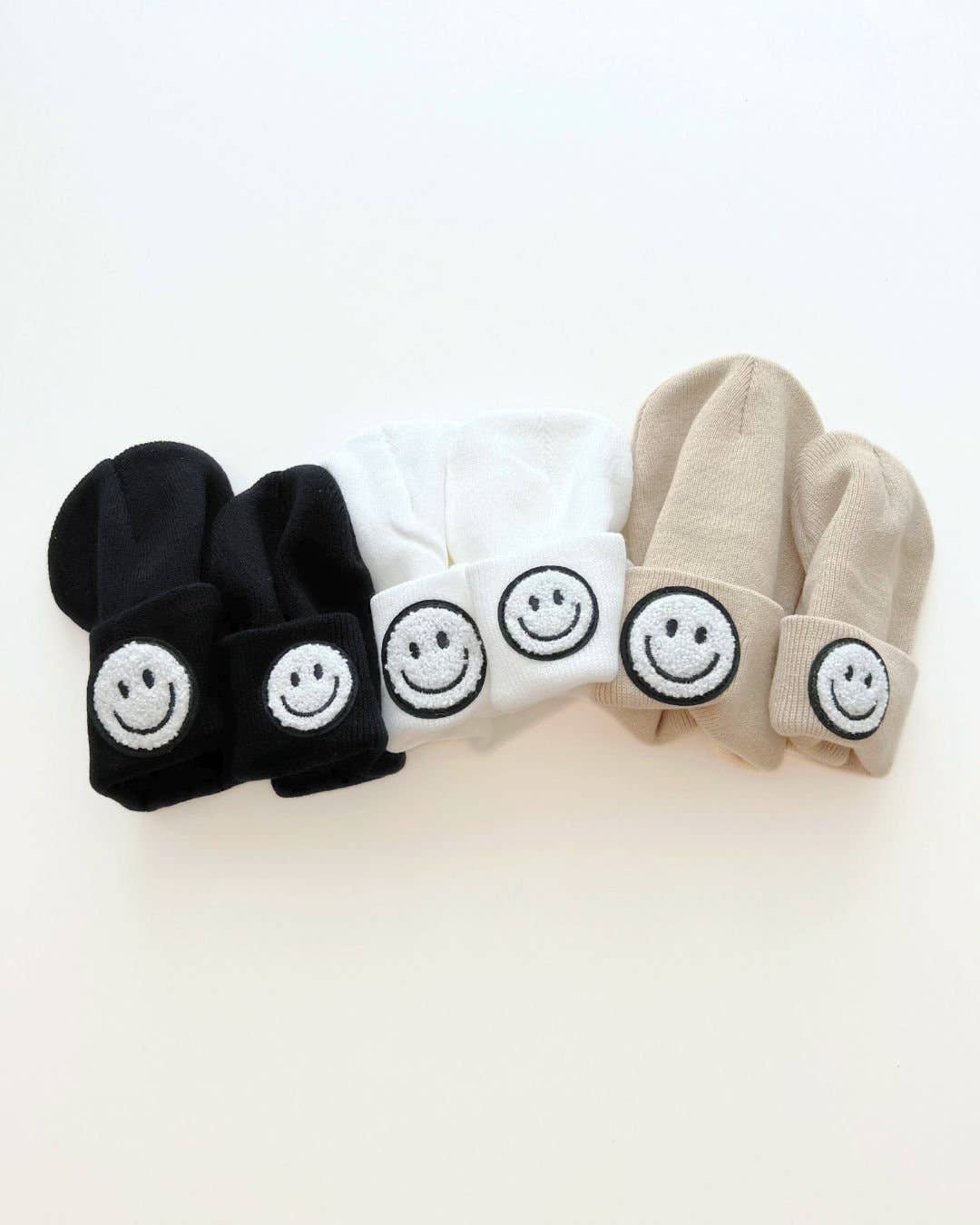 Smiley Beanie | Black: Baby